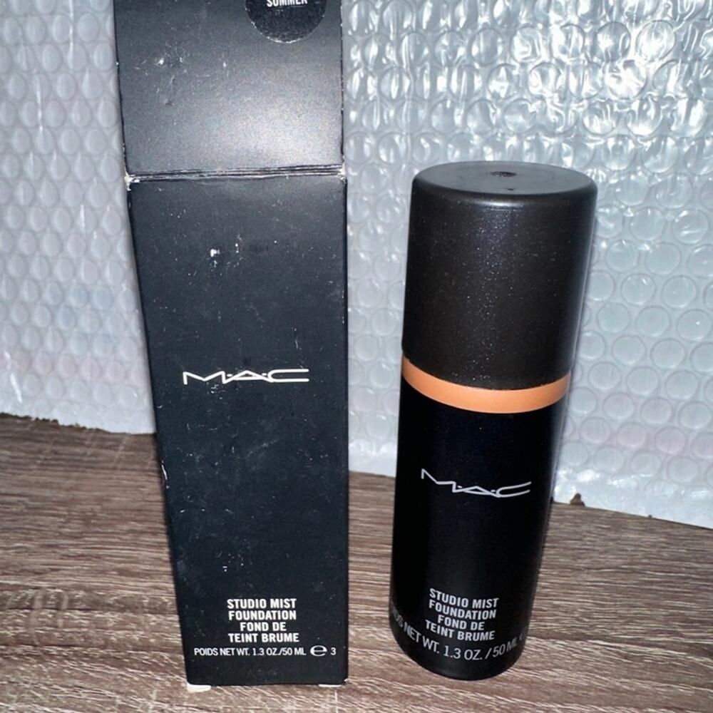 MAC Studio Mist‎ Foundation Summer Shade Spray New In Box discontinued